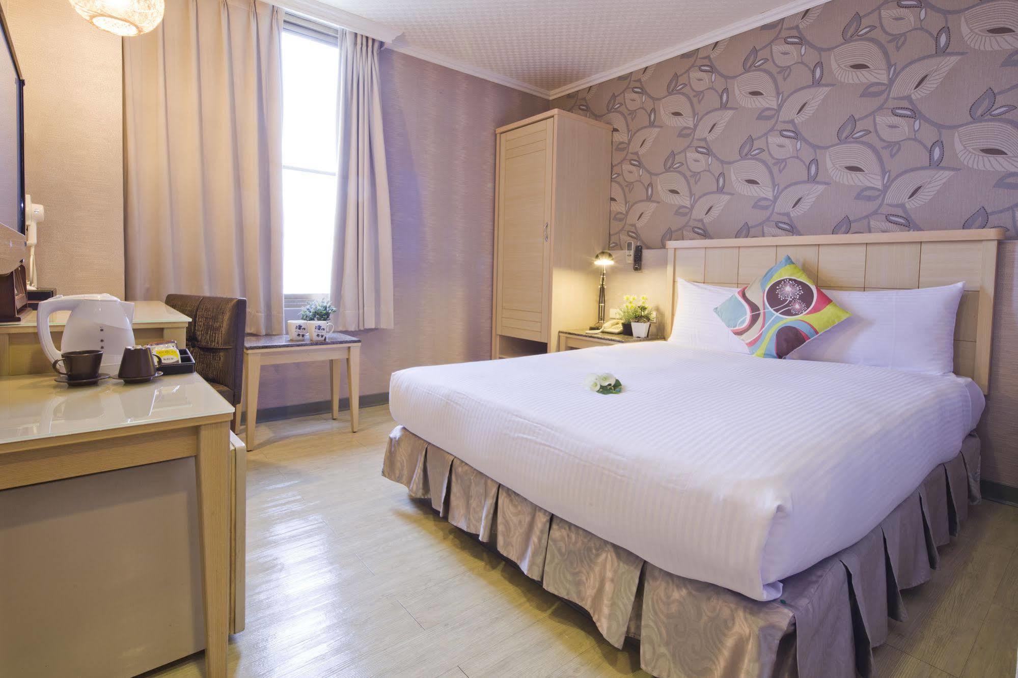 Just Enjoy Business Hotel Tajnan Kültér fotó